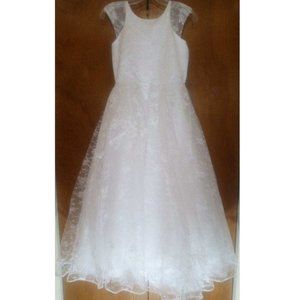 Ariana Vara Lace Wedding Dress - White - Lace - Size 12